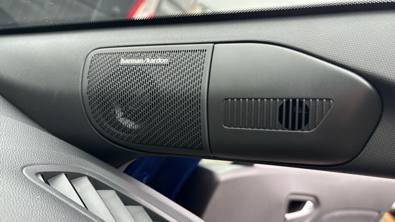 Renault Symbioz 1.8 E-Tech FHEV 160 Iconic Esprit Alpine 5dr Auto Hybrid Estate